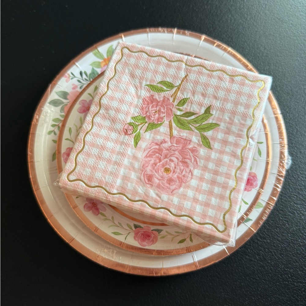 Floral Paper Plates and Napkins Set, New!